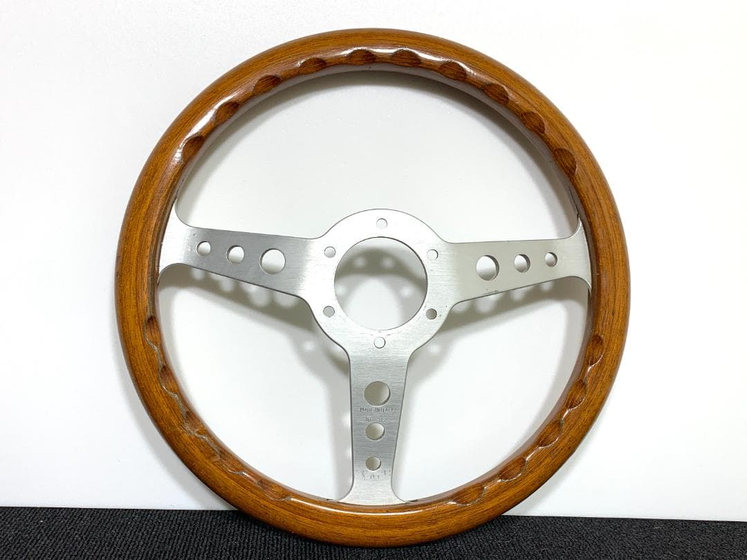 送料無料・即日発送 モモ インディ ウッド ステアリング 32Φ 当時物 レトロ