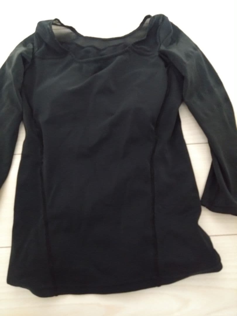 ラバ　パーフェクト　スリム　トップス&ボトムス　Mサイズ