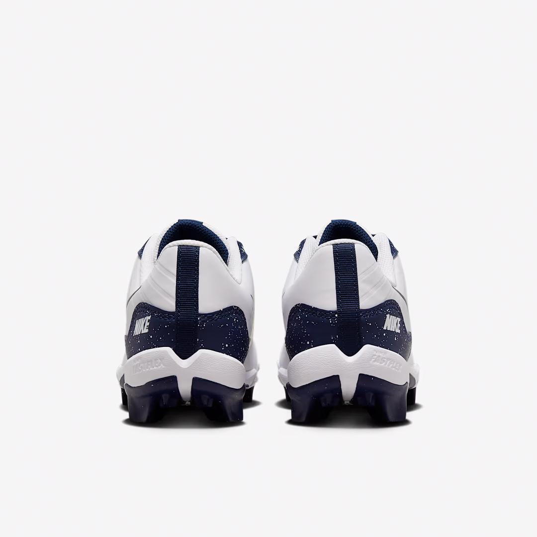 【新品】ナイキ ジュニア 野球用スパイク　24cm