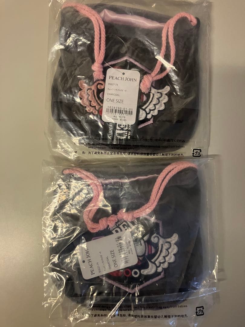 PEACH JOHN チョッパーノキンチャクポーチ 2個セット