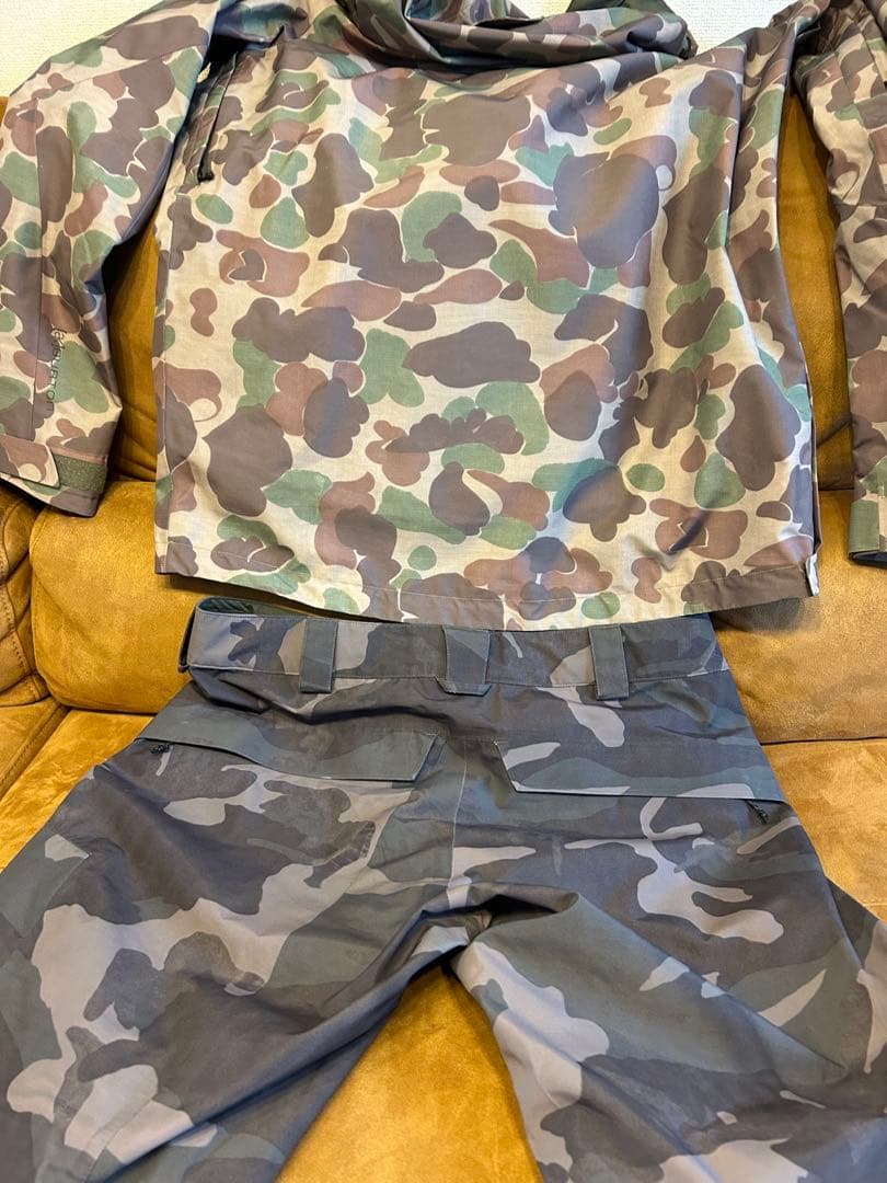 burton ak ジャケットM パンツL