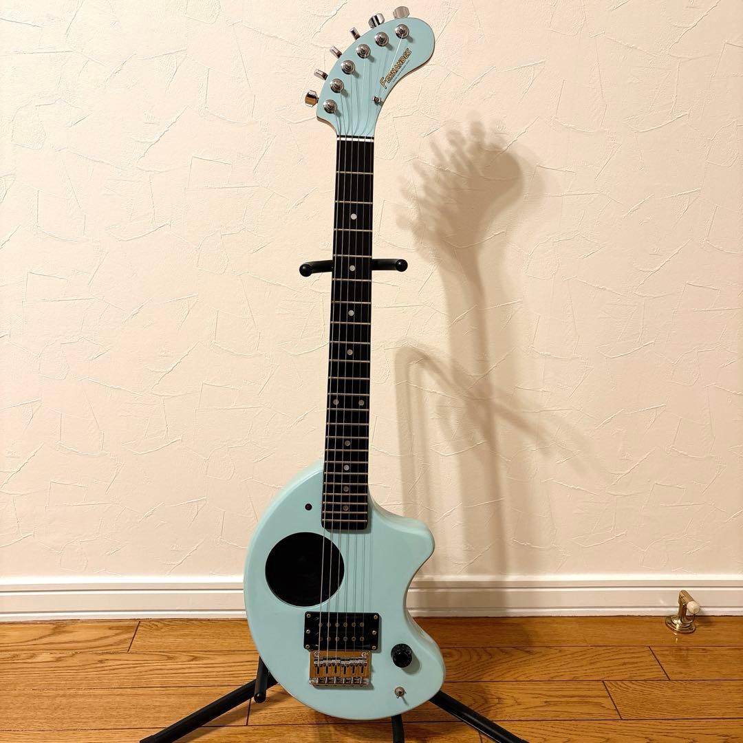 フェルナンデス ZO-3 エレキギター ライトブルー アンプスピーカー内蔵