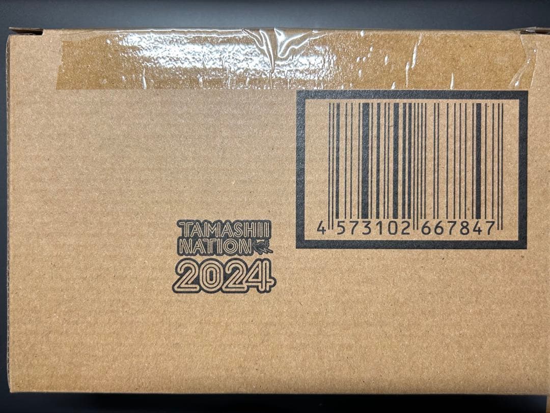 SHFiguarts 真骨彫製法【仮面ライダーファイズ アクセルフォーム】