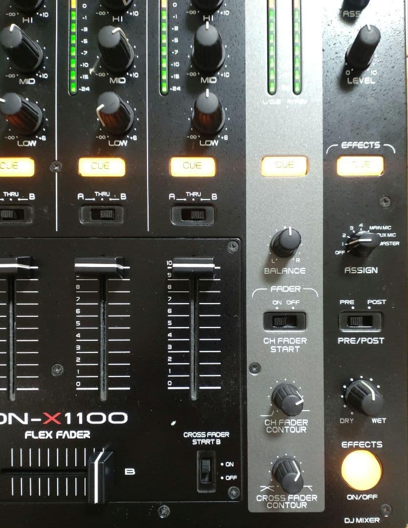 DENON DN-X1100 　動作確認済み　送料込み　DJミキサー 美品