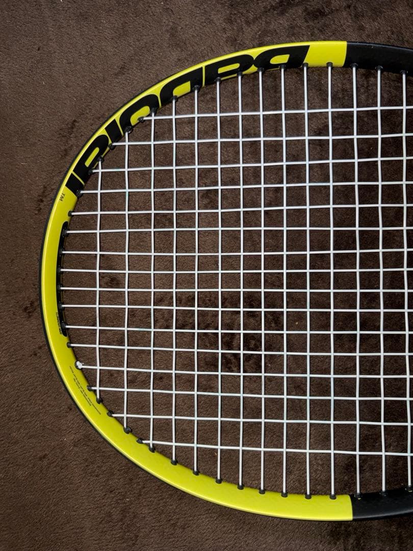 Babolat ピュアアエロ 2019 G2