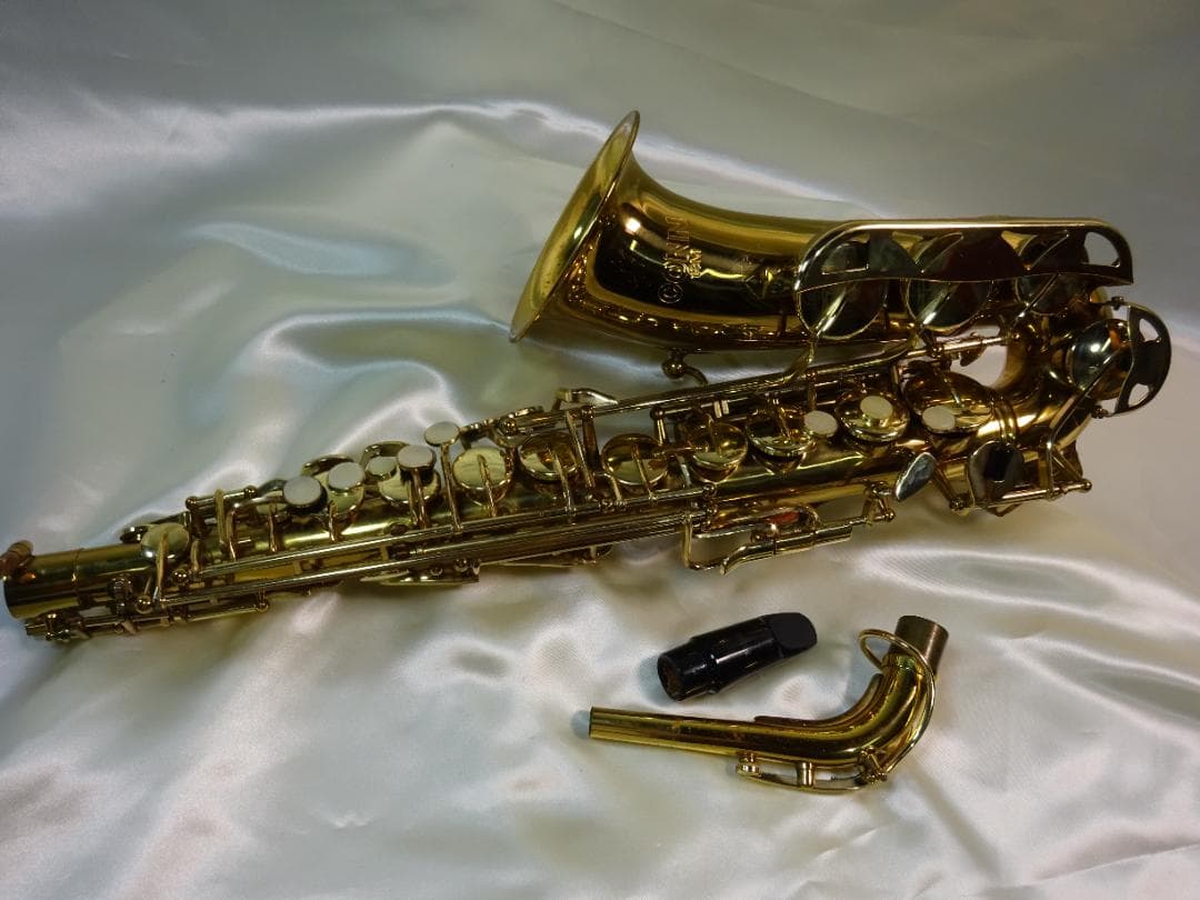 CONN 18M アルトサックス　ハードケース付き　現状品