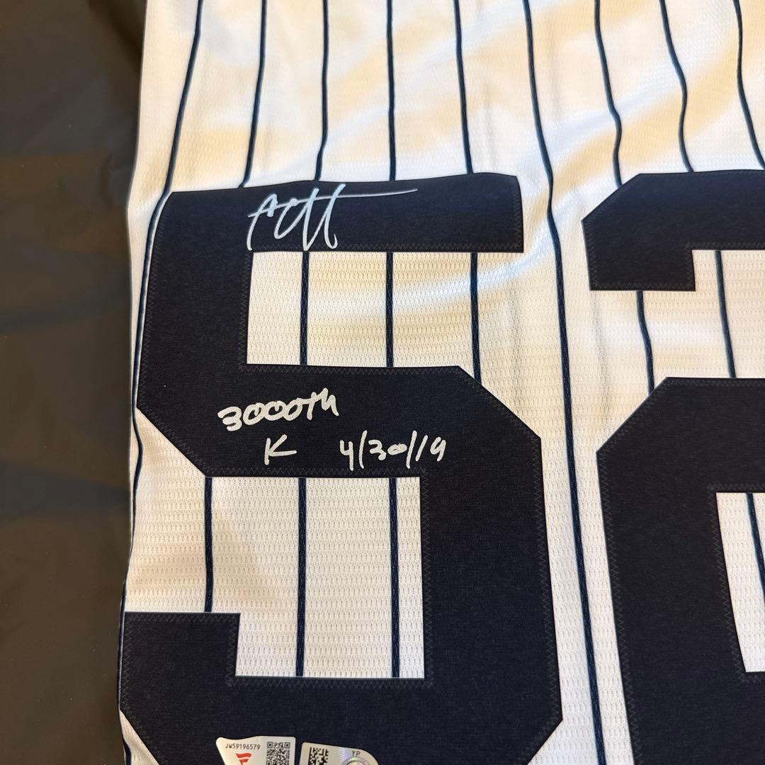 SABATHIA 直筆ユニフォーム