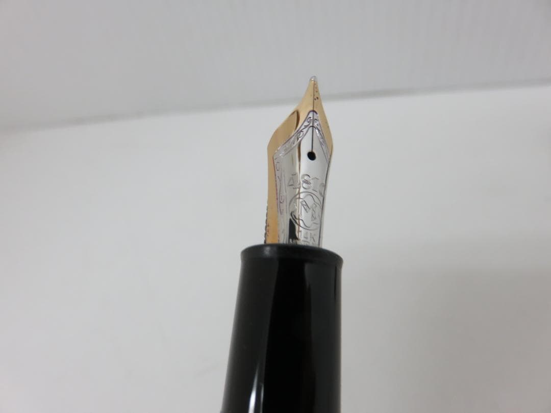 モンブラン マイスターシュテュック 4810 149 14K montblanc