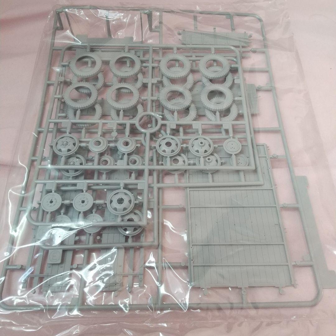 サイバーホビー 1/35 WW.II ドイツ軍 汎用ハーフトラック マウルティア