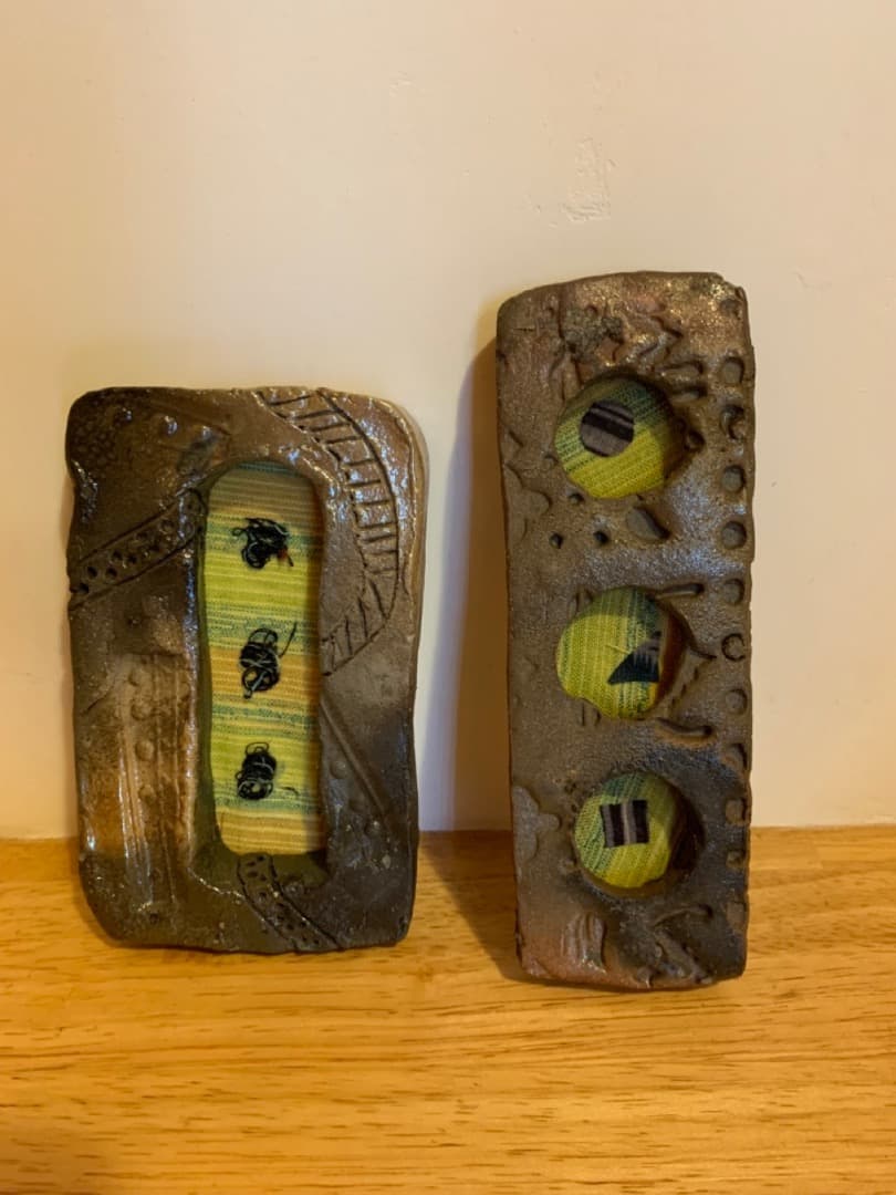 古布16　2点セット　額　信楽焼　陶製　アート　美術品　壁掛け