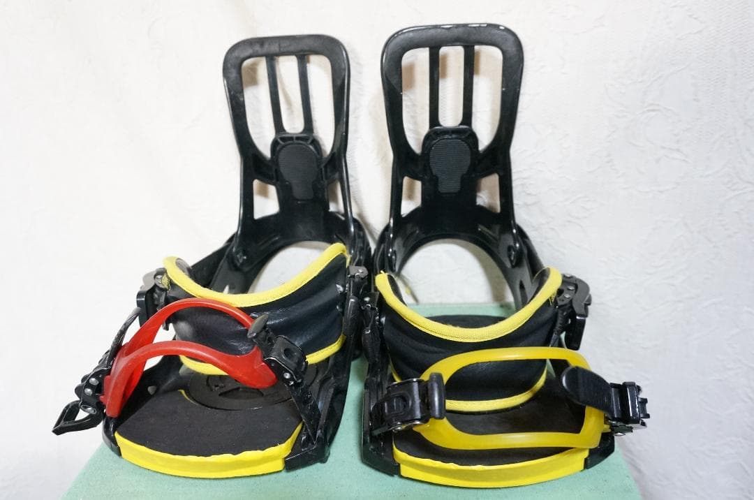 SALOMON サロモン バインディング RHYTHM リズム L 黒黄