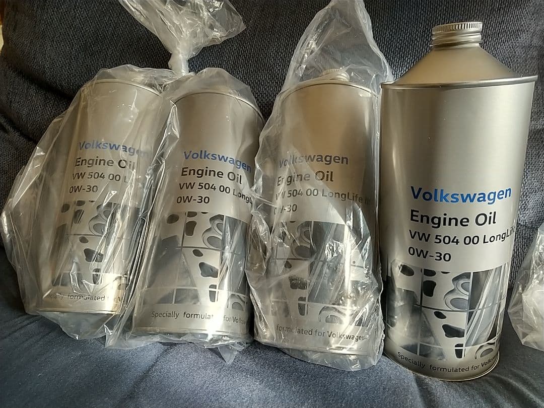 エンジンオイル VW 504 00 ロングライフ 0W-30 1L×4本