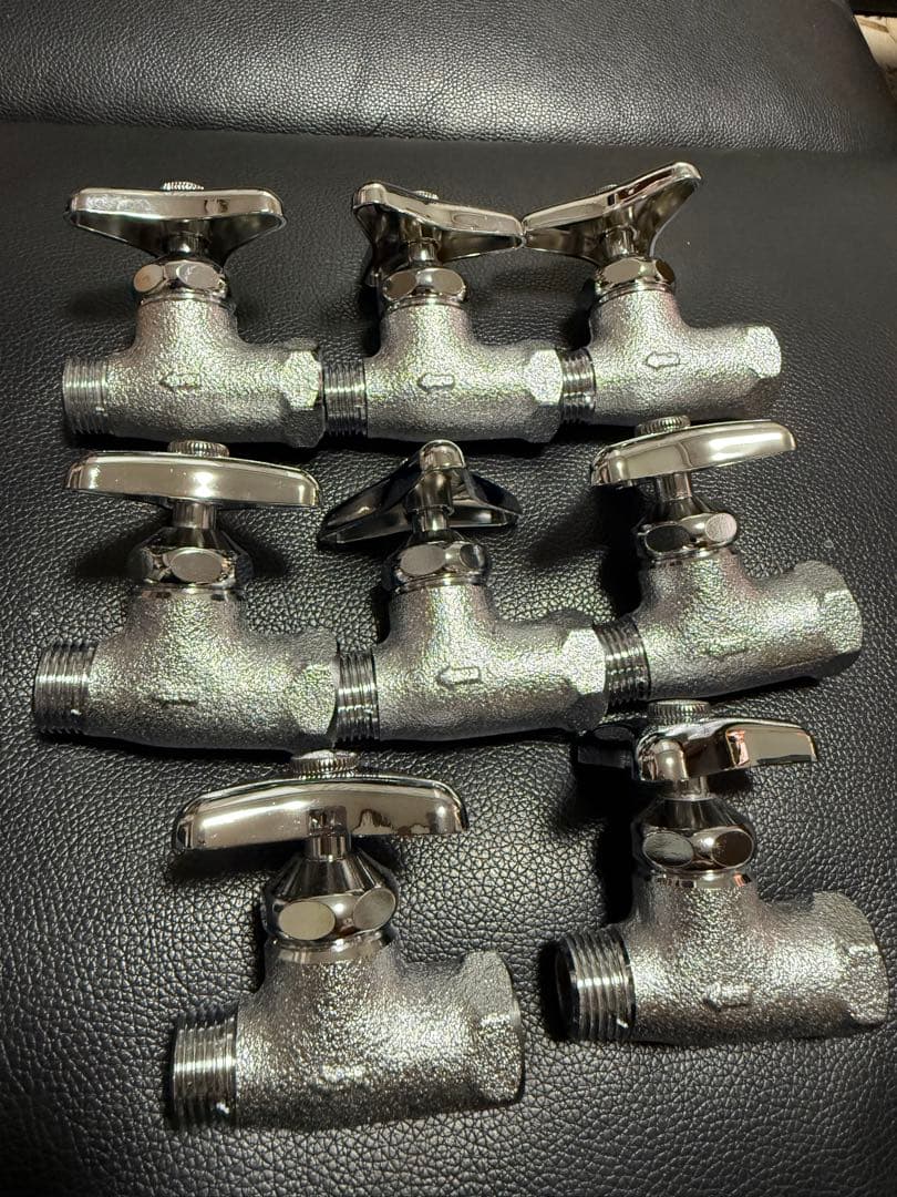 メタル製バルブ 8個セット クロームメッキ