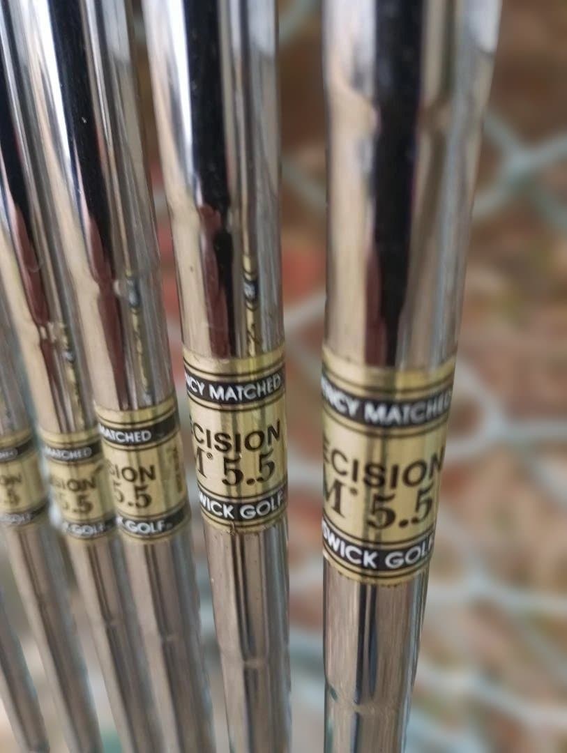 テーラーメイドラックLT2005