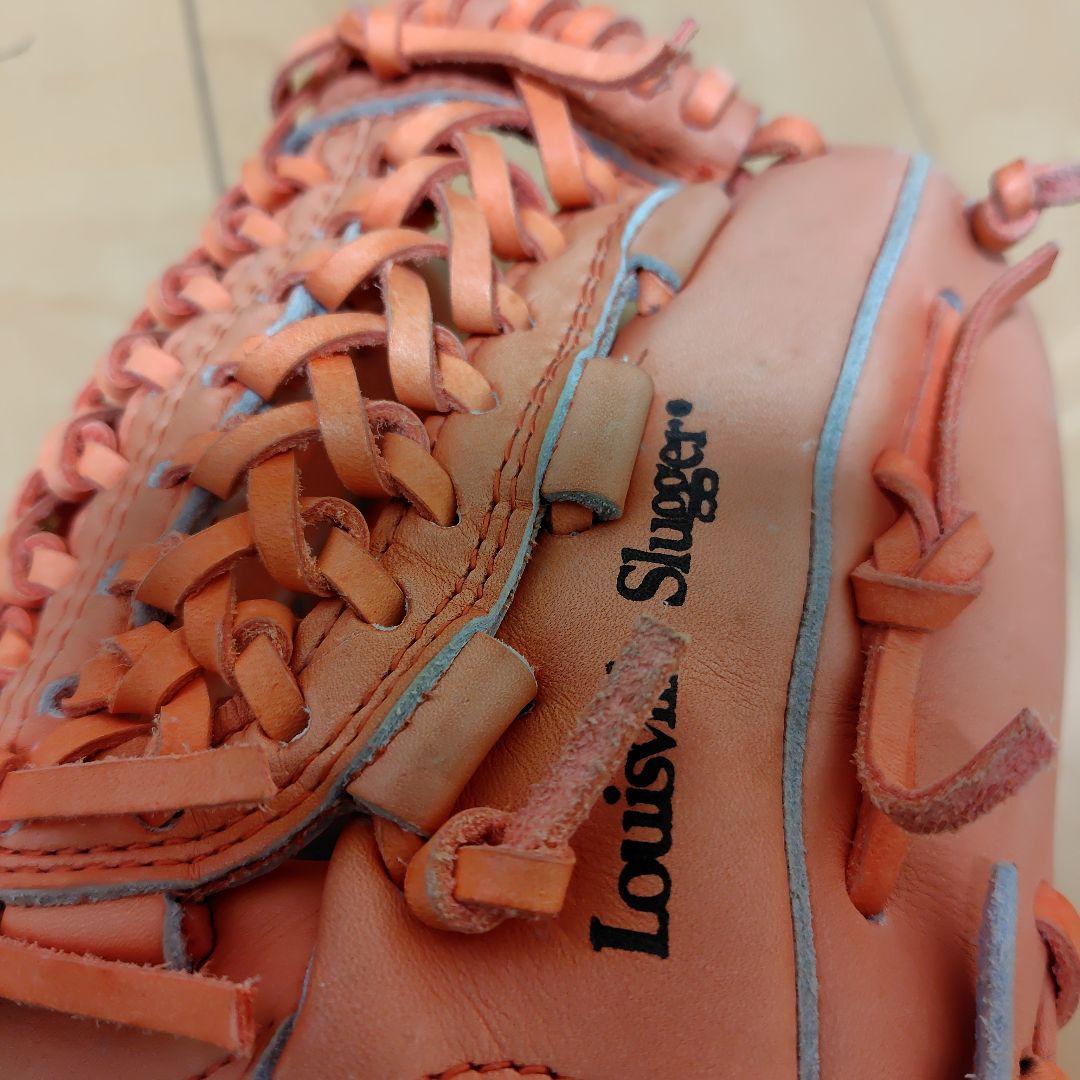 グローブ　ルイスビルスラッガー　Louisville Slugger TPX