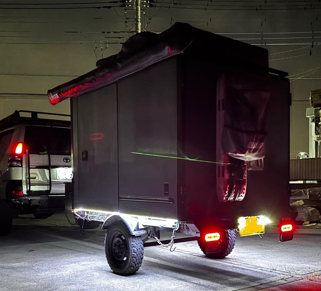 キャンパートレーラー　軽カーゴトレーラー