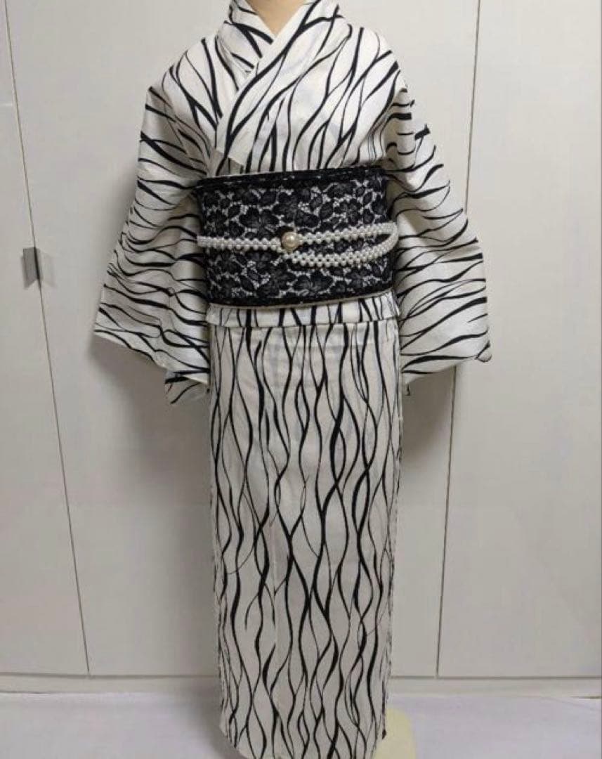 ゆかた Lサイズと、浴衣ようパール帯締めのセット ホワイト✖ブラック