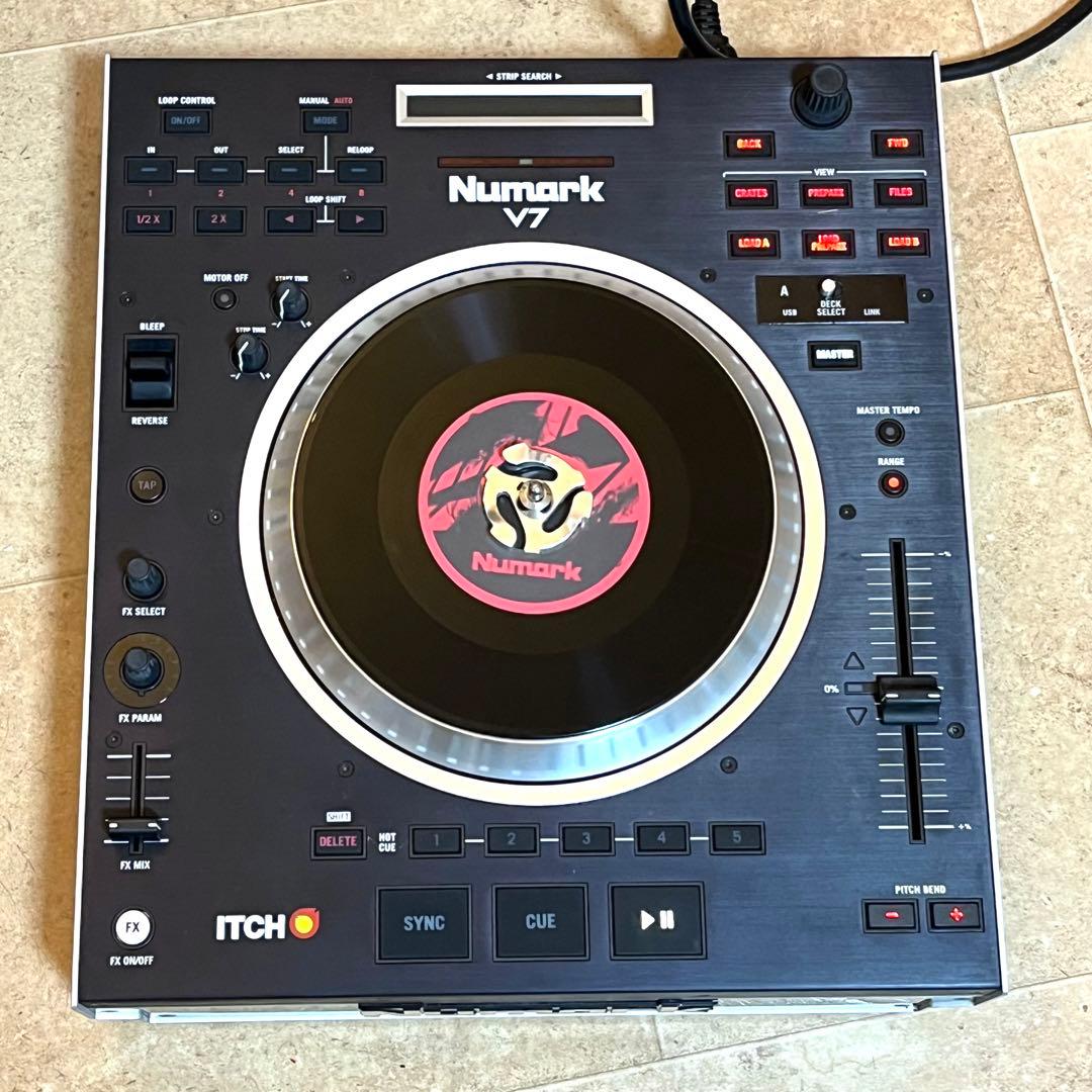 Numark Serato DJ Pro付き DJターンテーブルV7 (1)