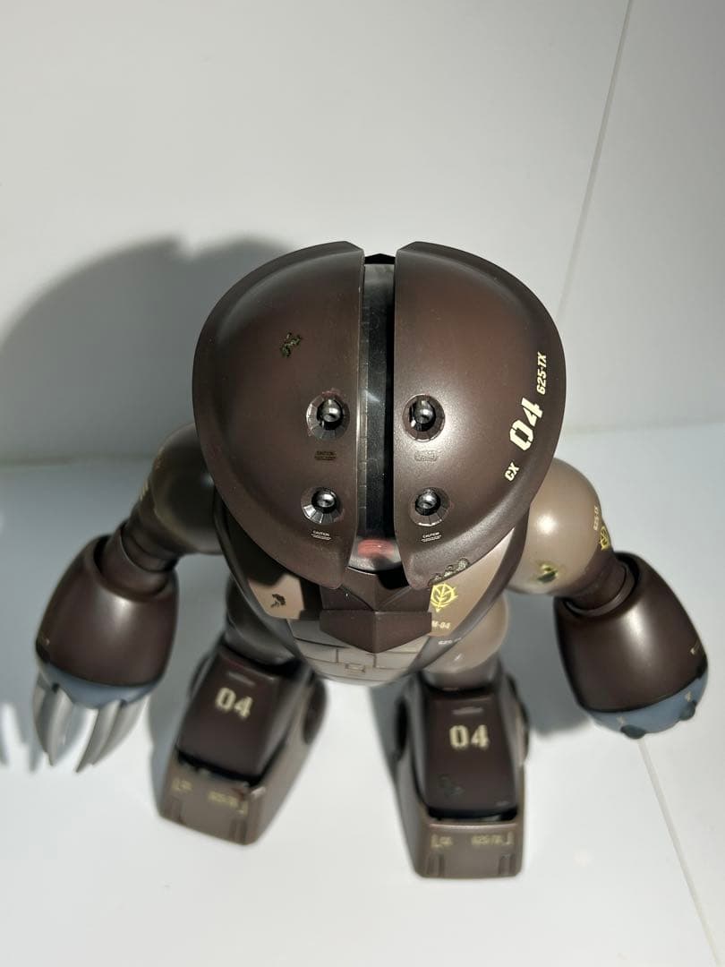 プラモデル　ガンプラ　模型　組立済　1/100 MG アッガイ　全塗装完成品