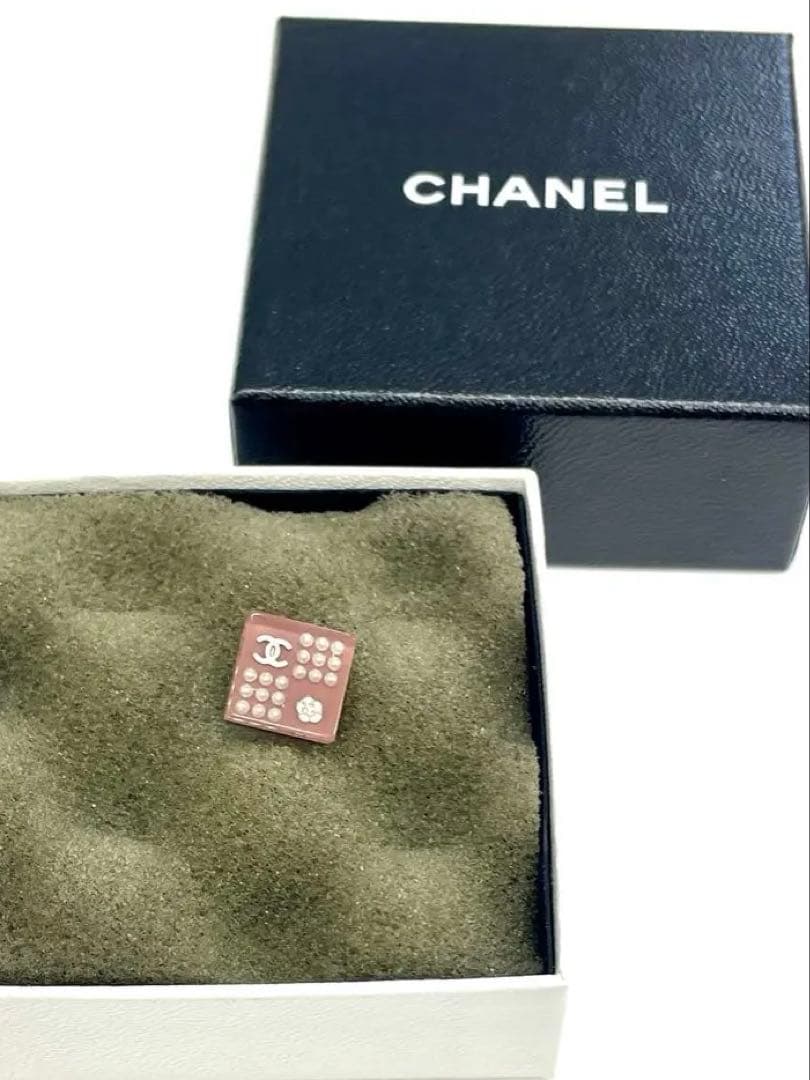 正規品CHANELスクエアピアス片方