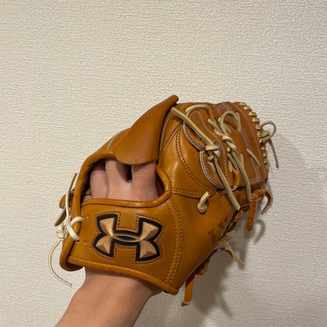 アンダーアーマー硬式投手用