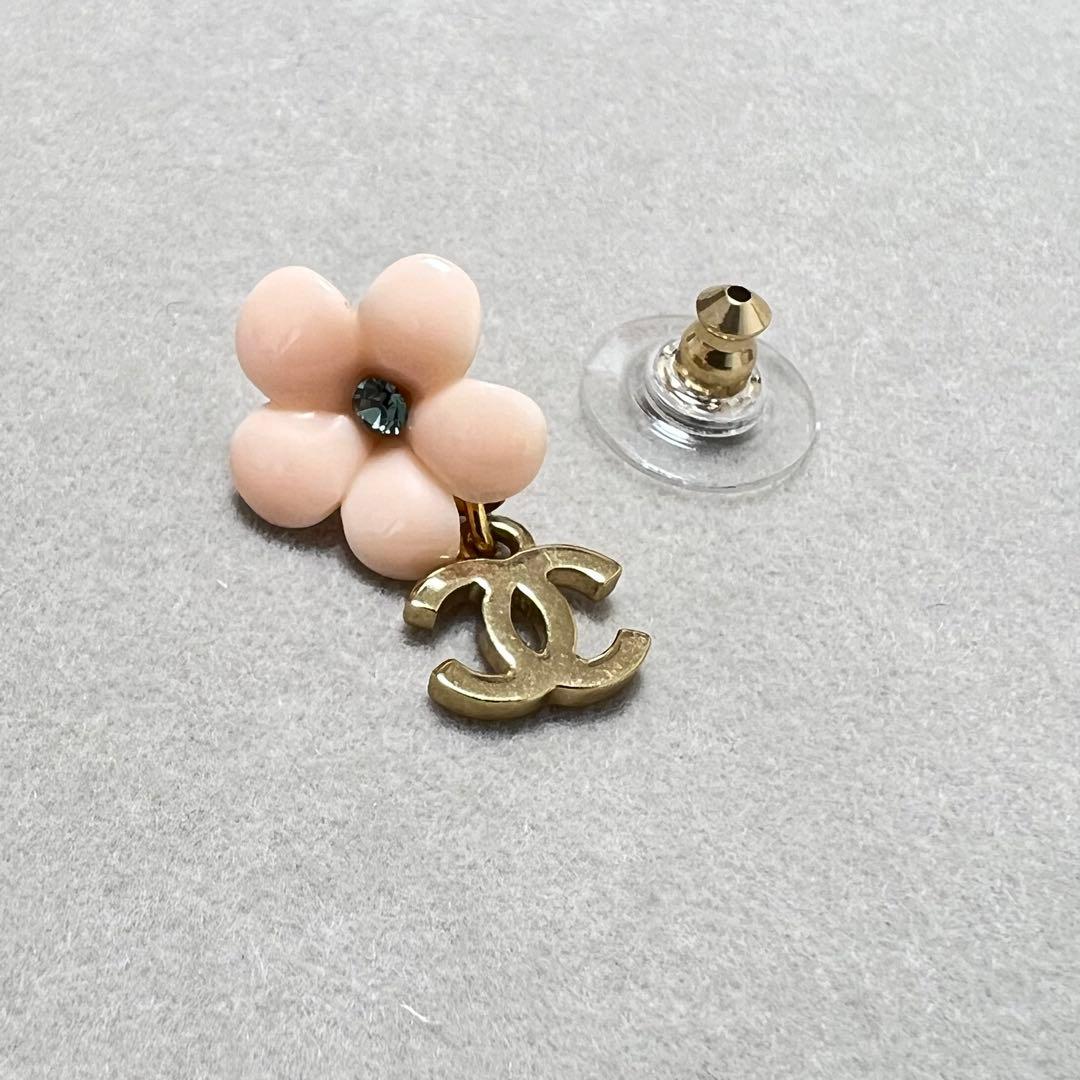 【CHANEL】シャネル ピアス 片耳 フラワーモチーフ