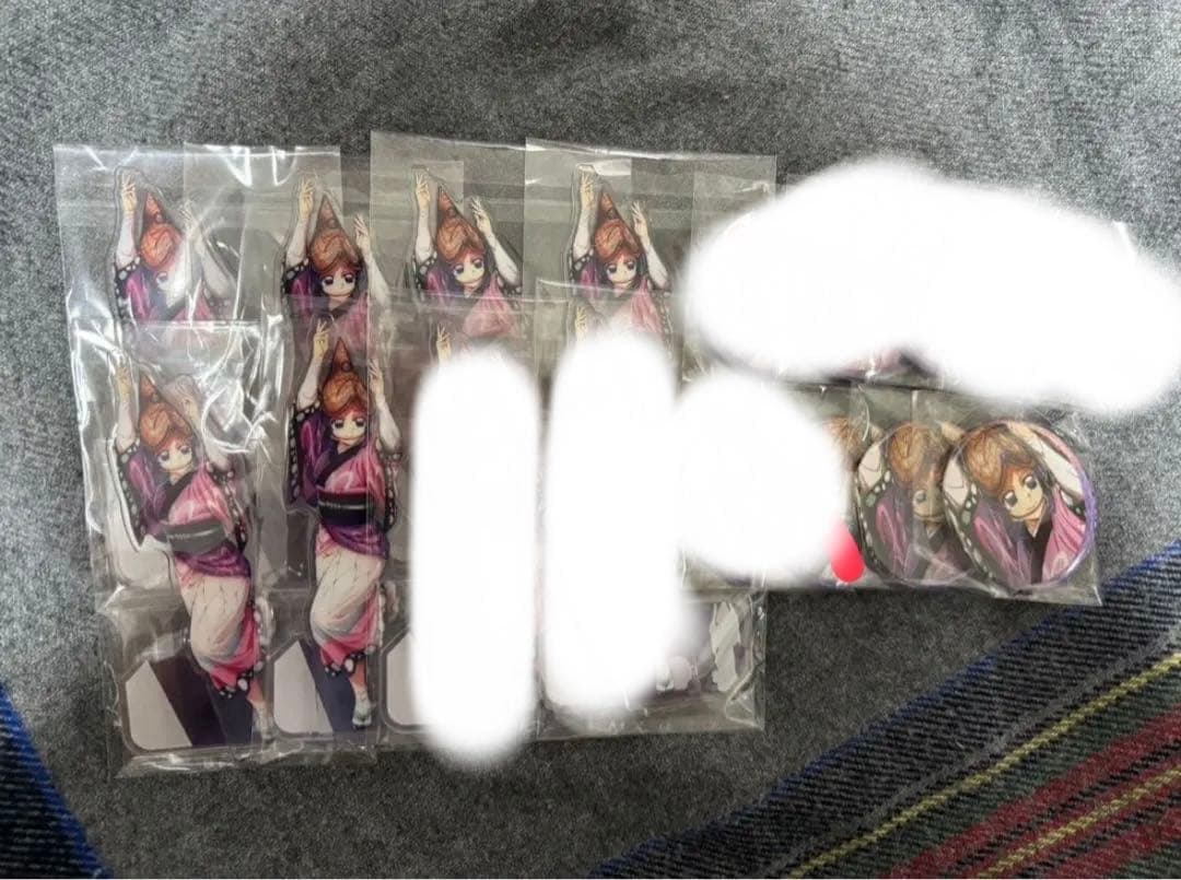 鬼滅の刃 阿波踊り アクスタ 缶バッジ×2胡蝶しのぶ セット