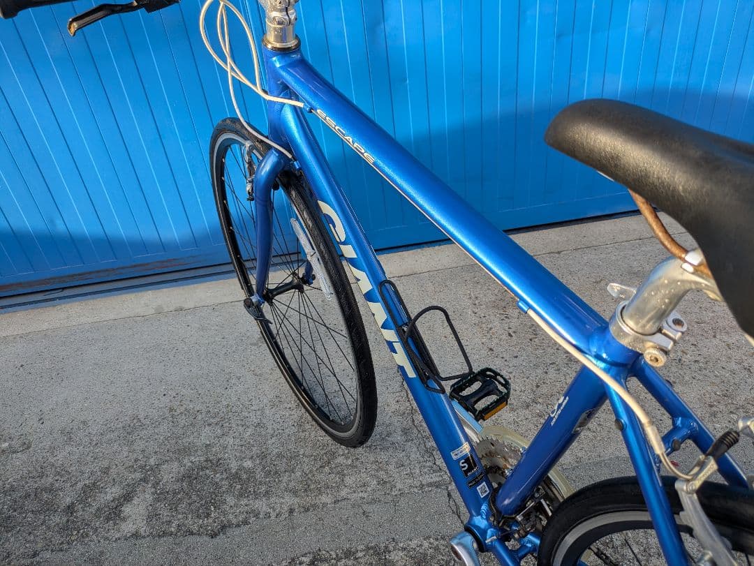 美品 GIANT ESCAPE R3 GIANT クロスバイク 名古屋配送無料