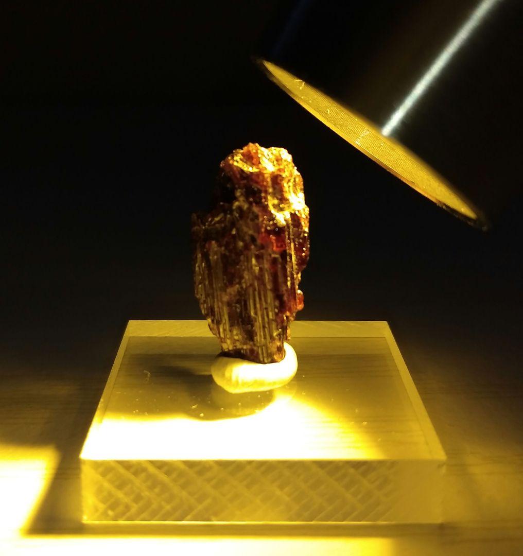 ペイナイト　超希少宝石鉱物標本