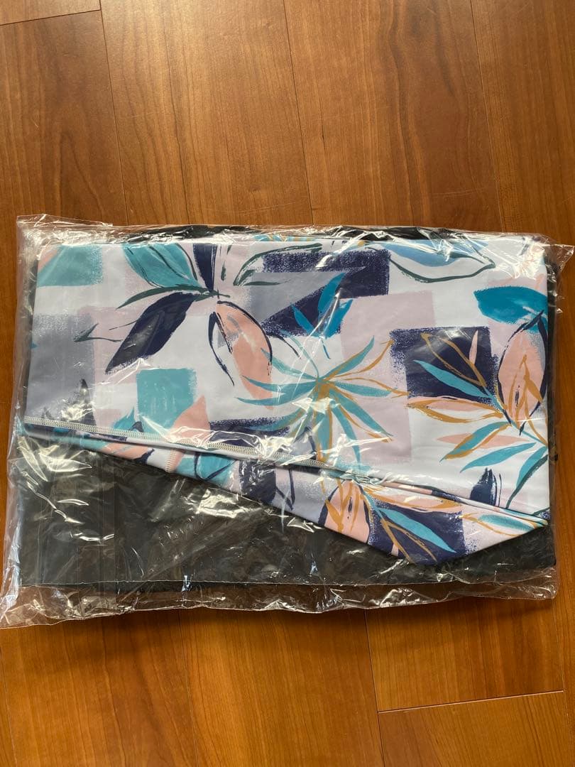 新品【SUKALA】L ボタニカル柄 Tシャツ＆レギンスセット　ラバ　ヨガ