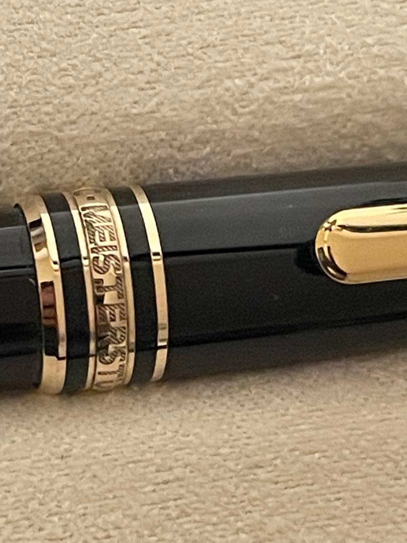 ‼️限定品‼️モンブラン ユニセフボールペン‼️サファイア‼️化粧箱サービスガイド付属