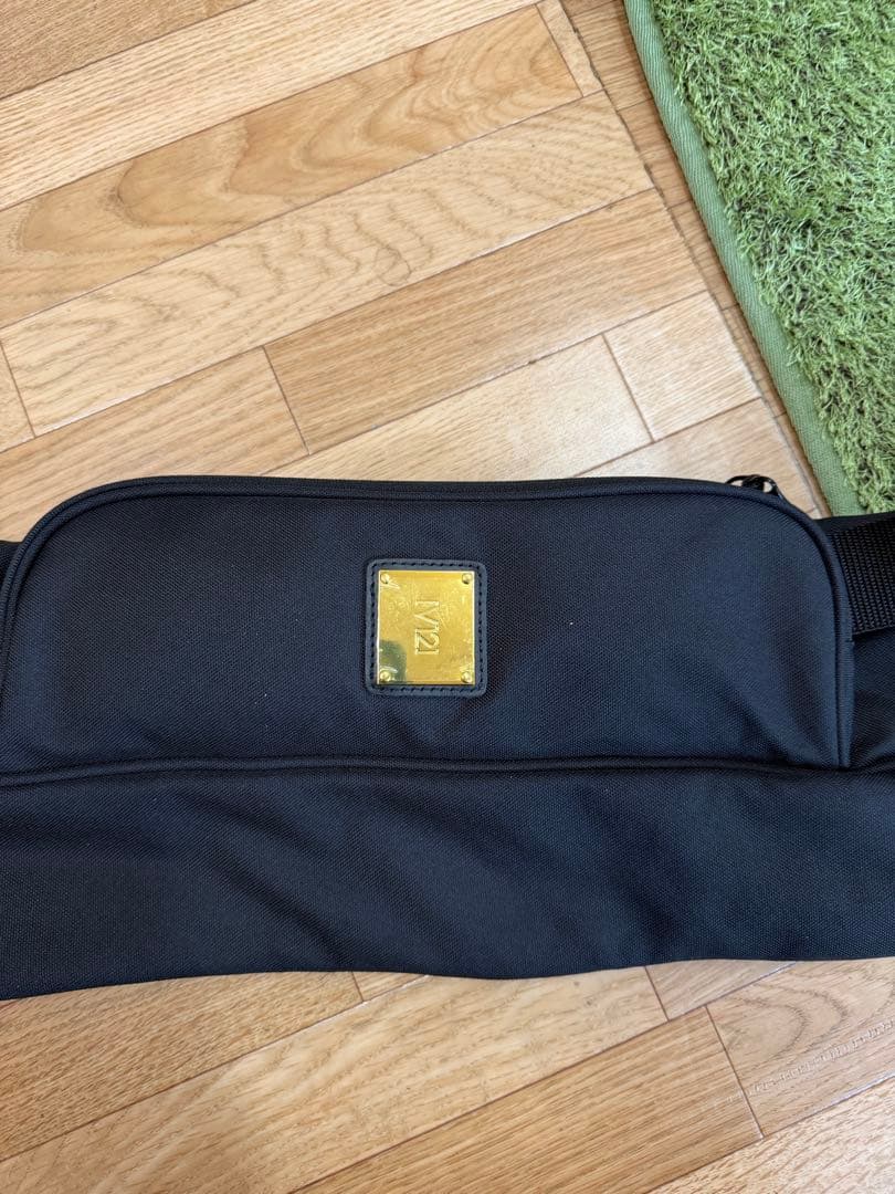 新品正規品【V12×MICKEY】クラブケース　ディズニー　ミッキーコラボ