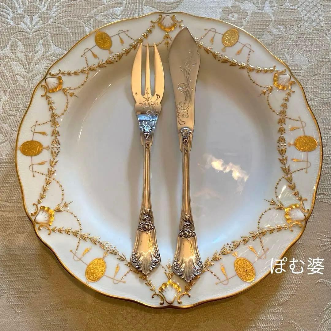 【ピュイフォルカ】 純銀 スターリング／フィッシュナイフ＆フォーク「薔薇と紋章」