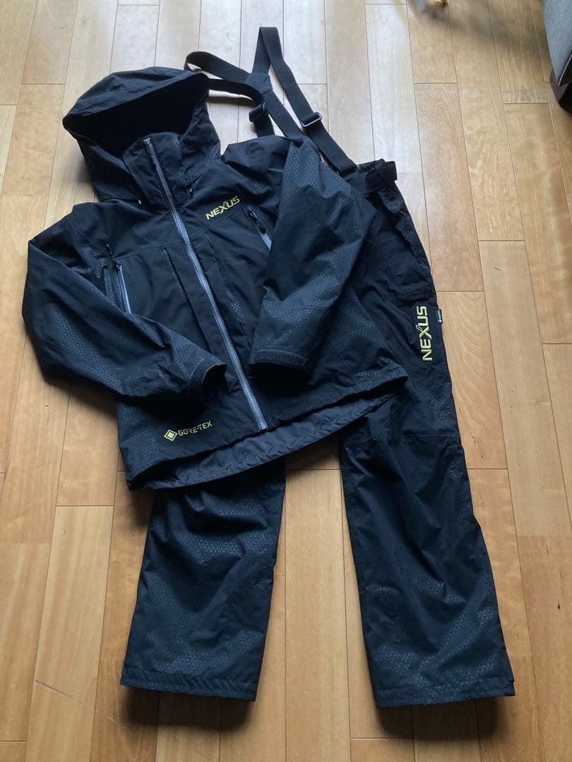 シマノ NEXUS ゴアテックス 防寒スーツ RT-133W 上下セット