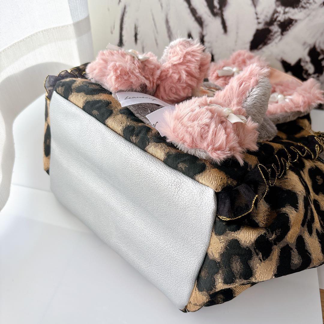 m*e様 コヤンイサムチョン　バック　艶感ブラウン　花柄　　トートバッグ