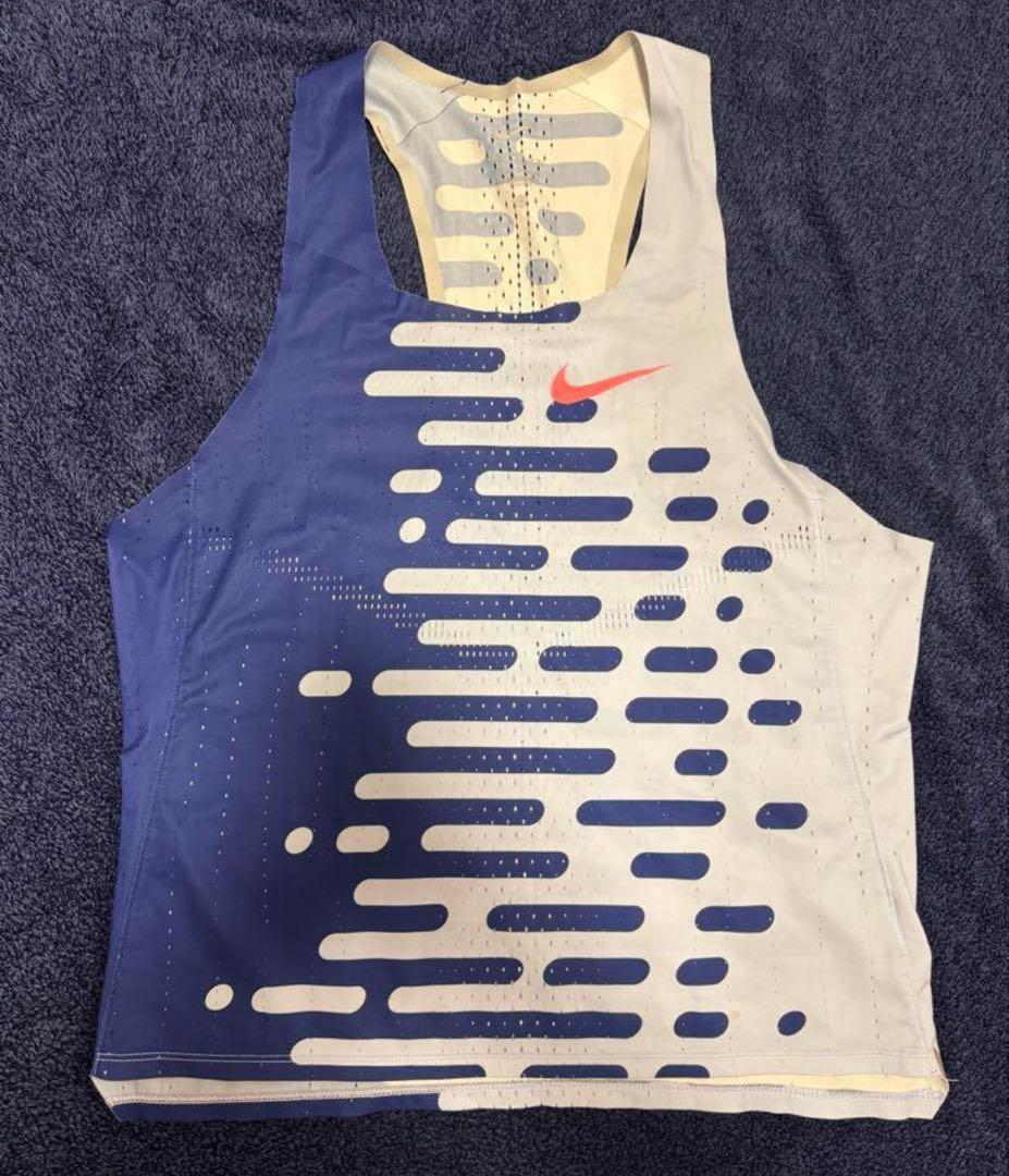 ナイキ シングレット エアロスイフト 2023