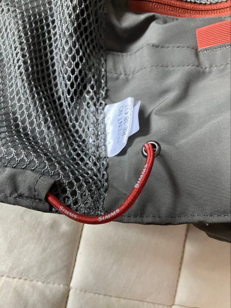 【未使用品 】レア SIMMSガイドベスト　US規格Mサイズ