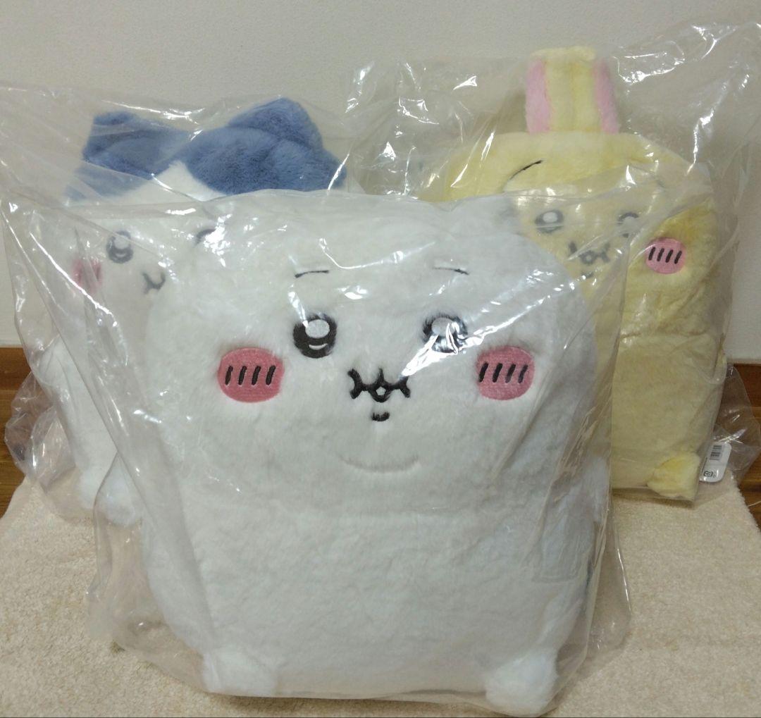 ちいかわ 重め！ぼっちゃり抱っこぬいぐるみハチワレ うさぎ 3点