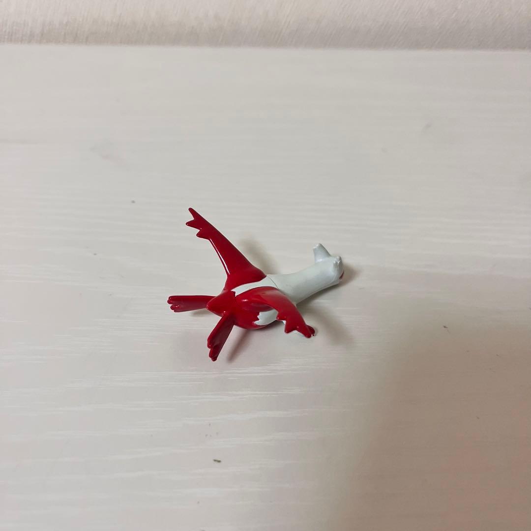 ラティアス　フィギュア　ポケモン