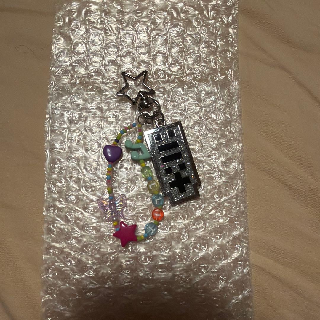 ILLIT アイリット キーリング 公式品