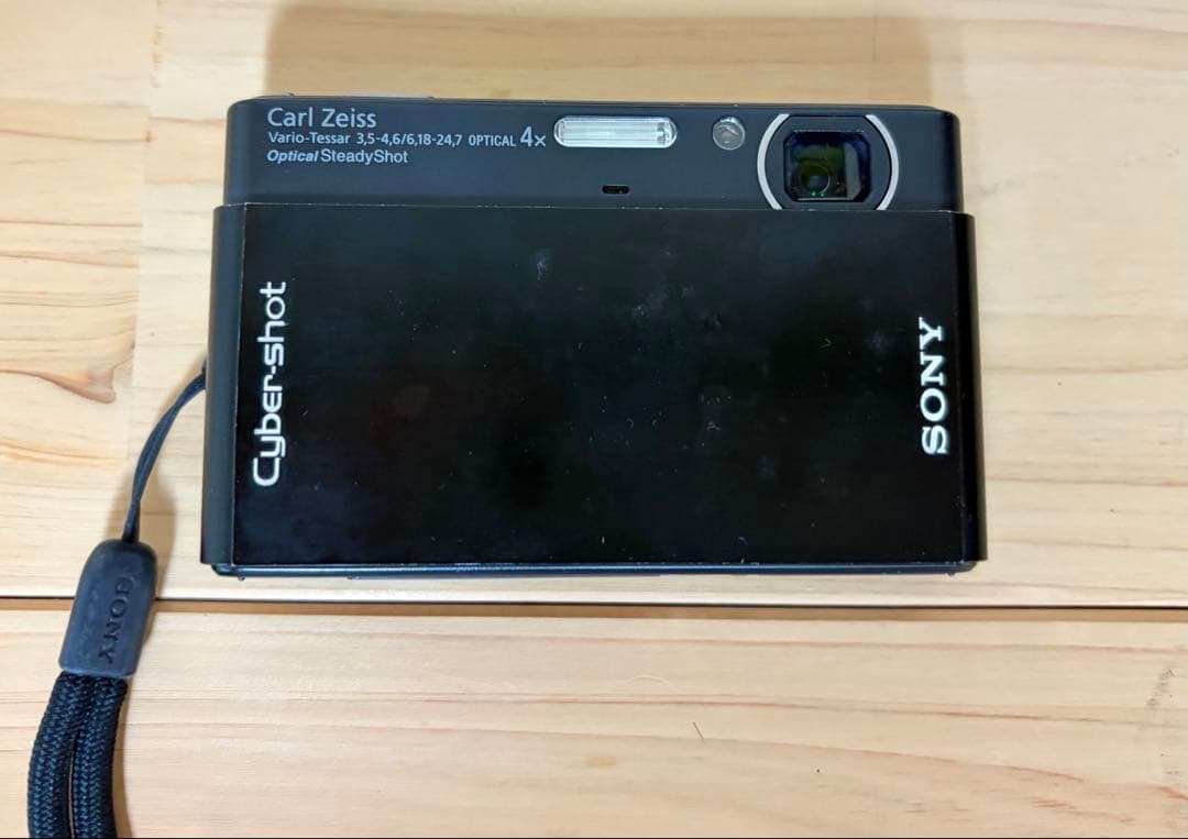 ソニー Cyber-shot DSC-T77