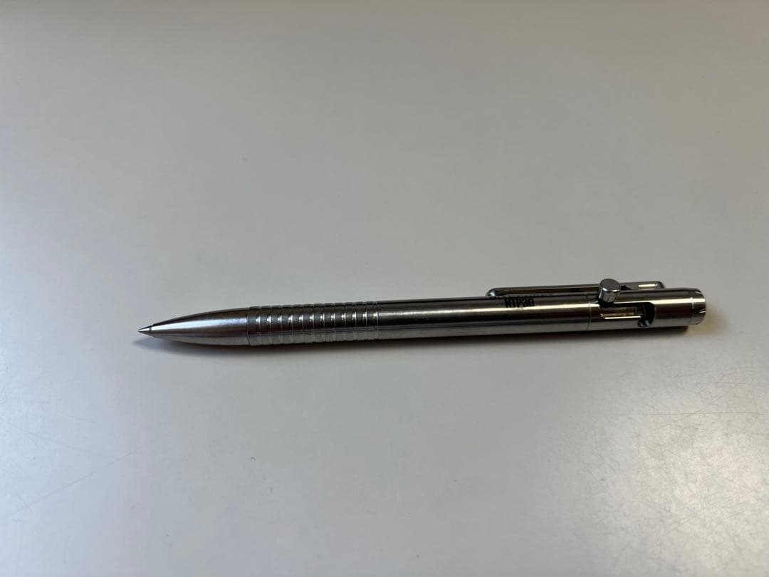 Nitecore NTP30 ボルトアクション タクティカルペン チタン