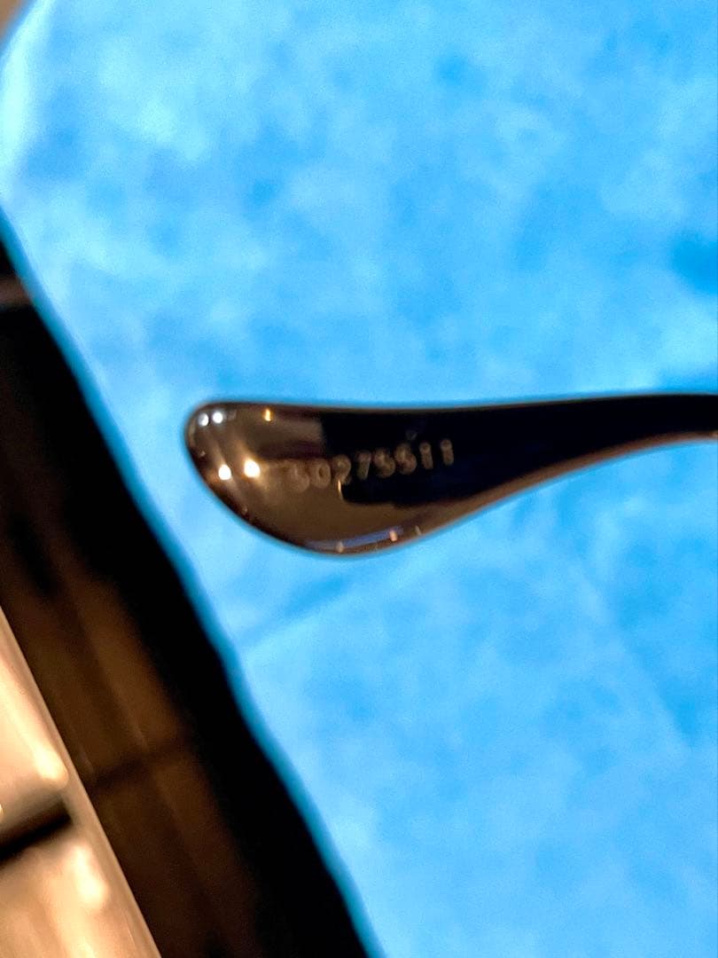 ロボットYOUでございます。他の方の落札はご遠慮願います。