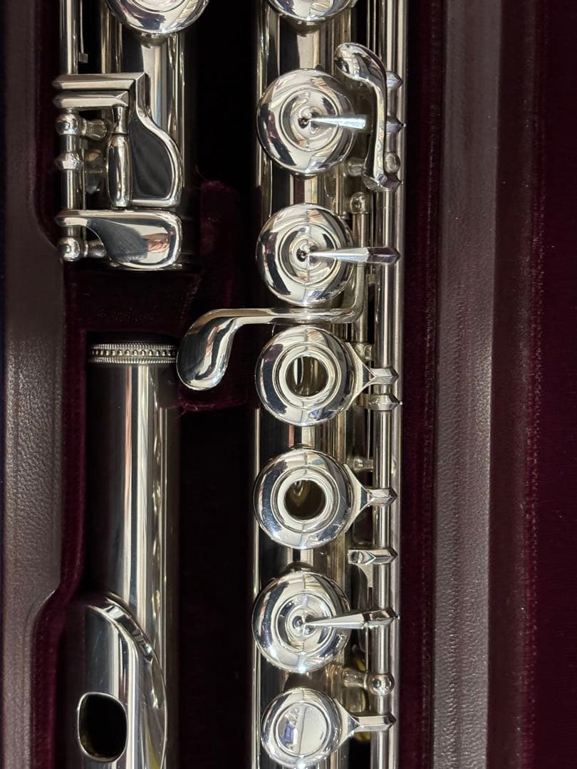 Muramatsu 総銀製コンサートフルート