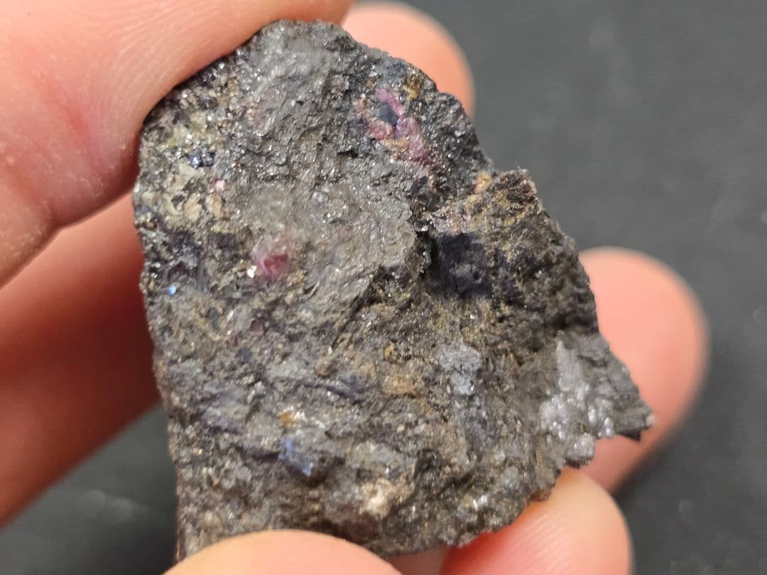 パイロクスマンガン 田口鉱山 自己採集品 原石