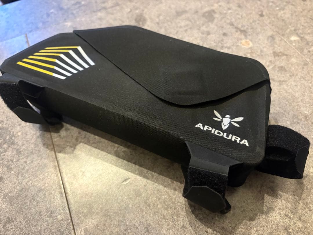 APIDURAアピデュラ レーシング・トップチューブパッグ