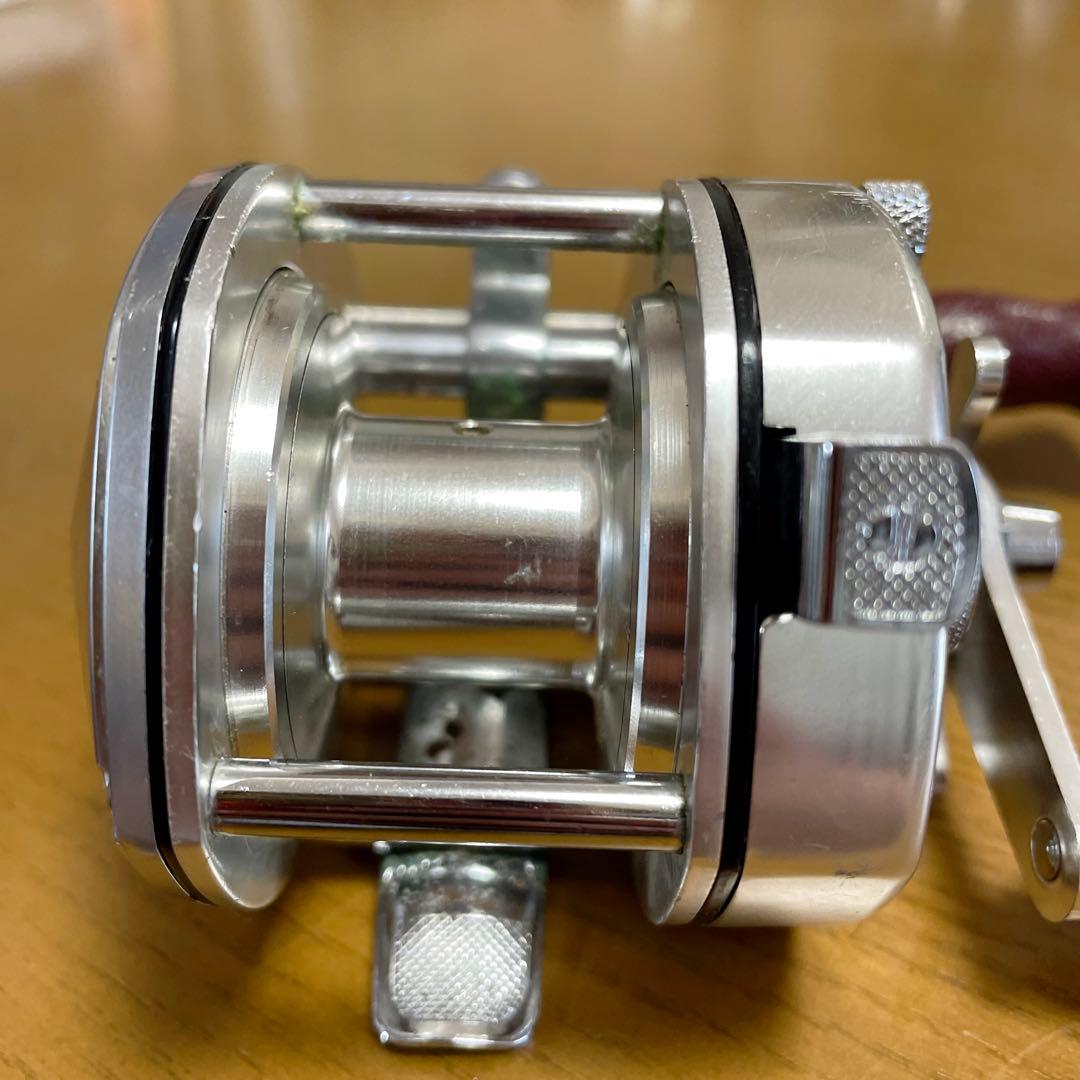 シマノ バンタム 300 Bantam