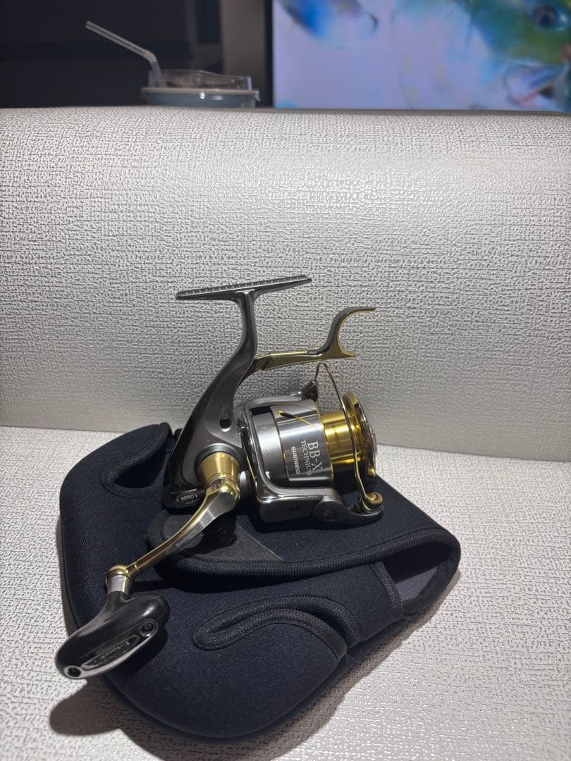 リール BB-X TECHNIUM Mg C3000DXG