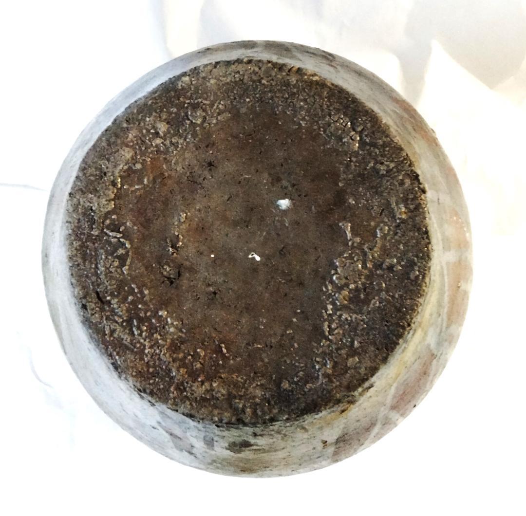 壺 三耳 モスグリーンと黒の釉薬雨垂れ 骨董 Ag-235