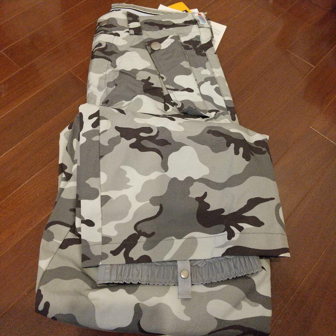 スノーボードパンツ